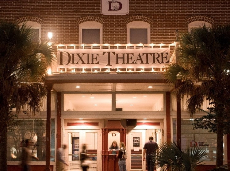 Dixie Theatre in Apalachicola