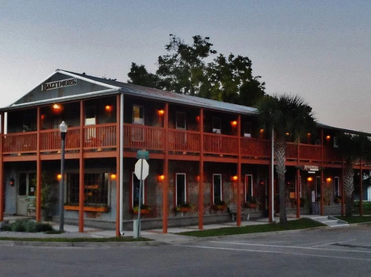 Apalachicola Riverwood Suites