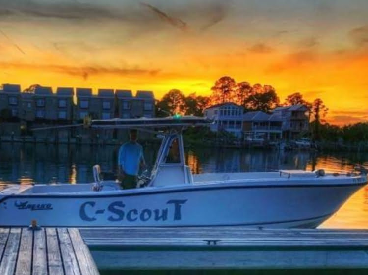 Photo of the C-ScouT, a 28' Center Console Mako boat