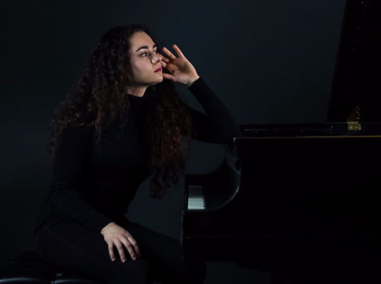 Sasha Kasman Laude Concert Pianist