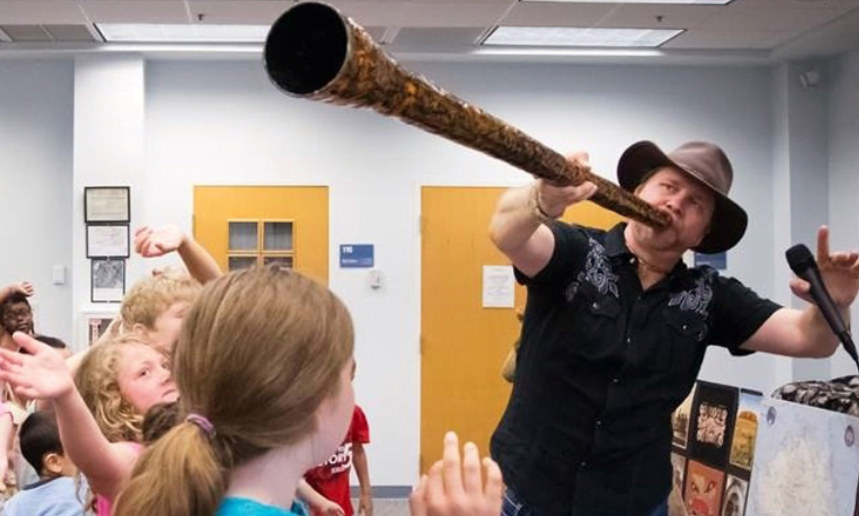 Didgeridoo Down Under Show