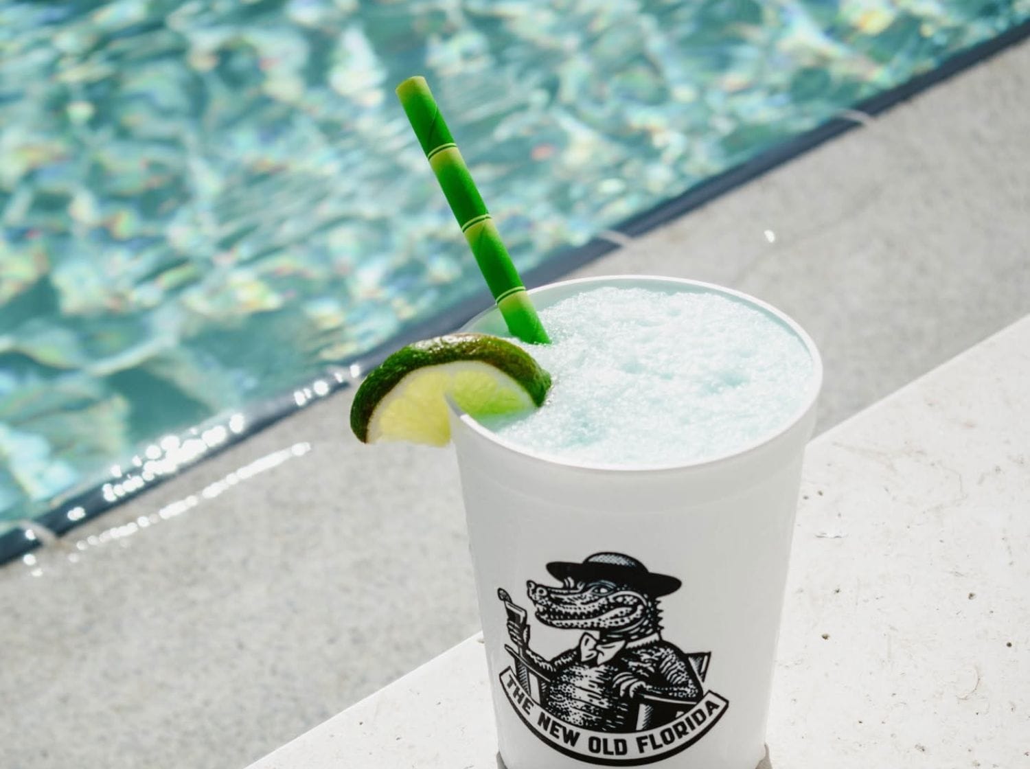 Sunshine’s Poolside Bar & Kitchen